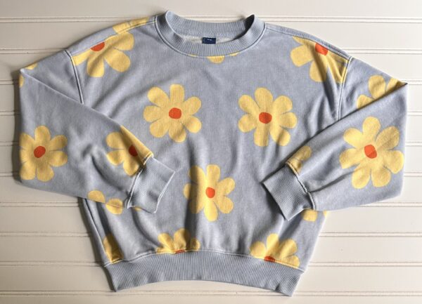 Old Navy Daisy Crewneck