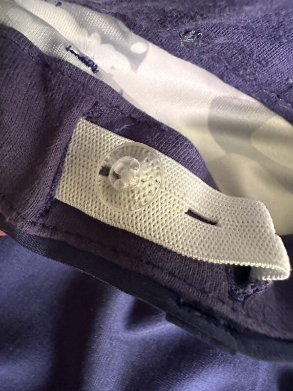 Vineyard Vines Performance Shorts - Image 2