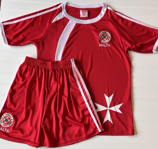 Malta Jersey & Shorts