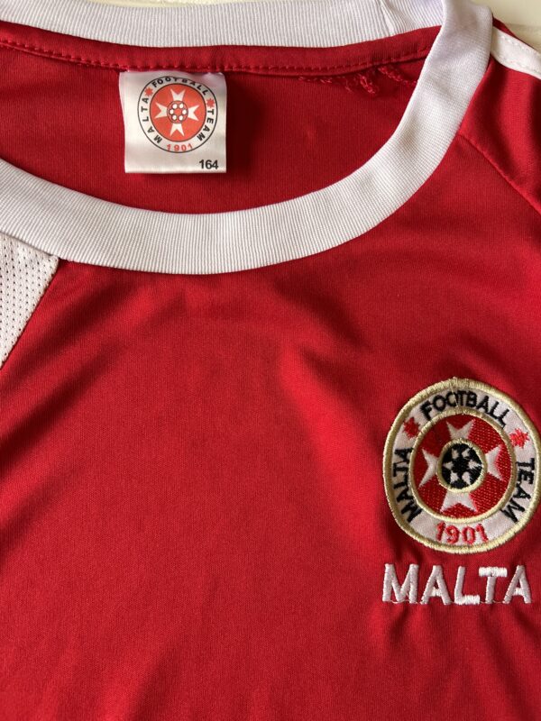 Malta Jersey & Shorts - Image 2