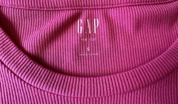 Gap Flutter Sleeve MAMA  Top - Image 2