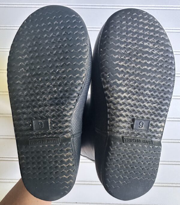 Hunter Rain Boots - Image 3