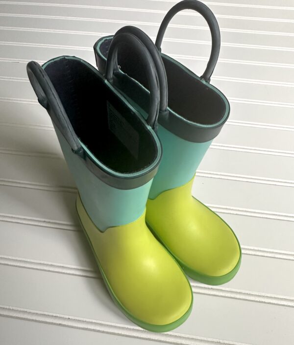 Cat & Jack Color Block Rainboots - Image 3