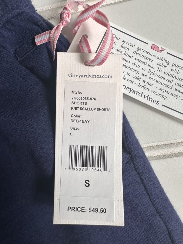 Vineyard Vines Scallop Hem Shorts - Image 2