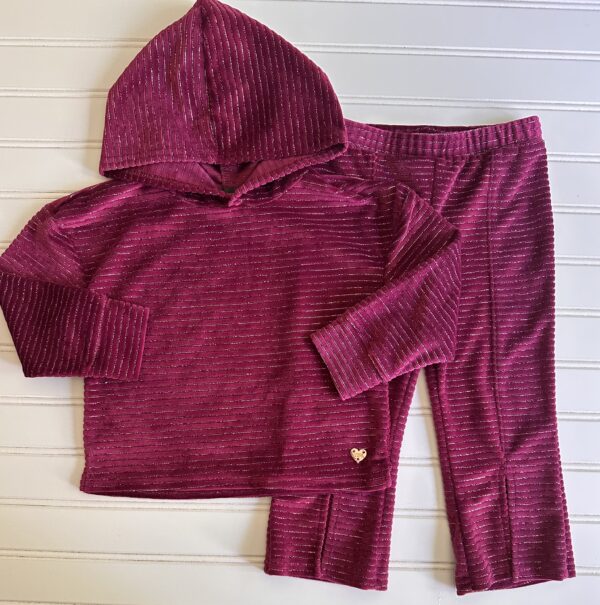 Vince Camuto Outfit