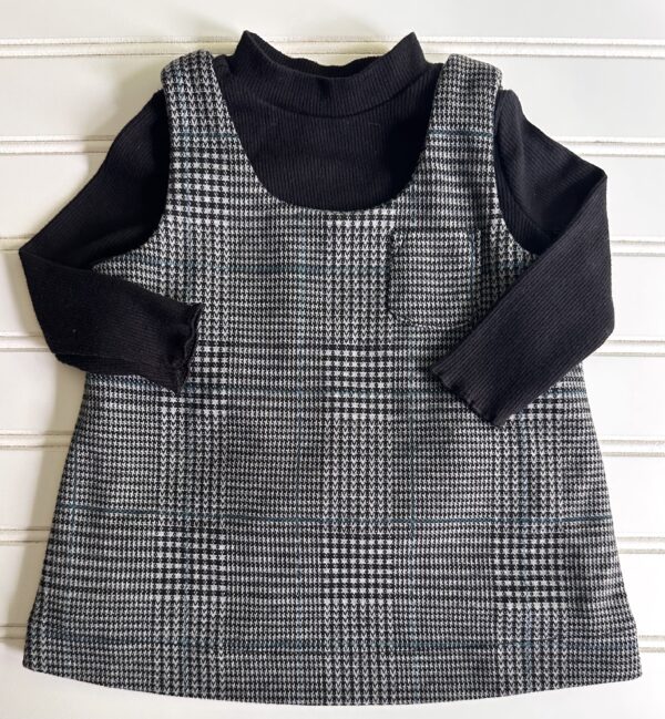 Old Navy Ribbed Tee & Jumper Bundle