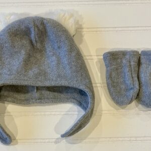 Old Navy Infant Hat & Mittens