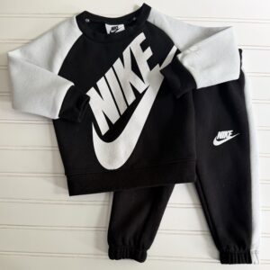 Nike Sweatsuit